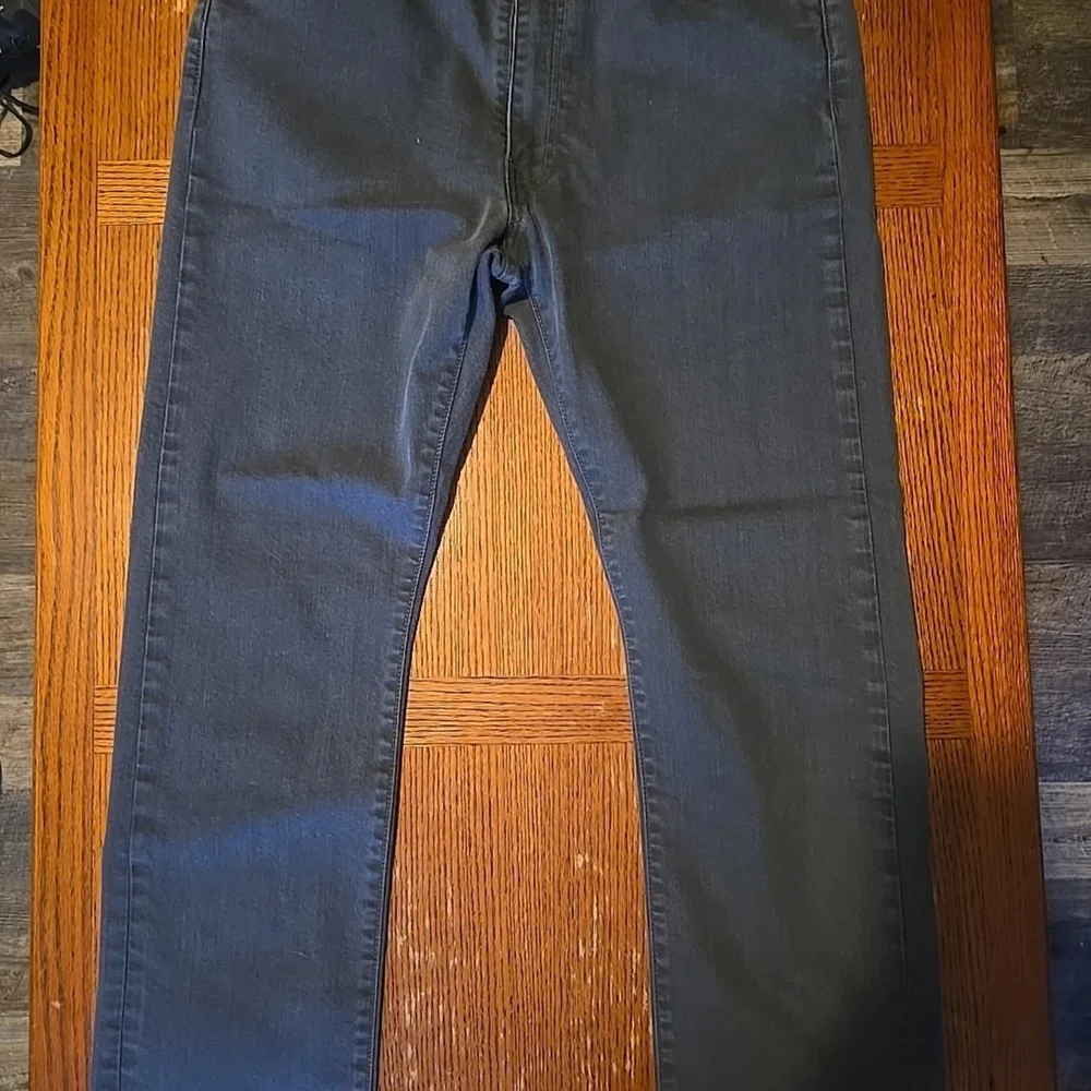Levis 513 Jeans Mens 38x32 Gray Denim Slim Straight Leg Casual Stretch - Picture 2 of 3